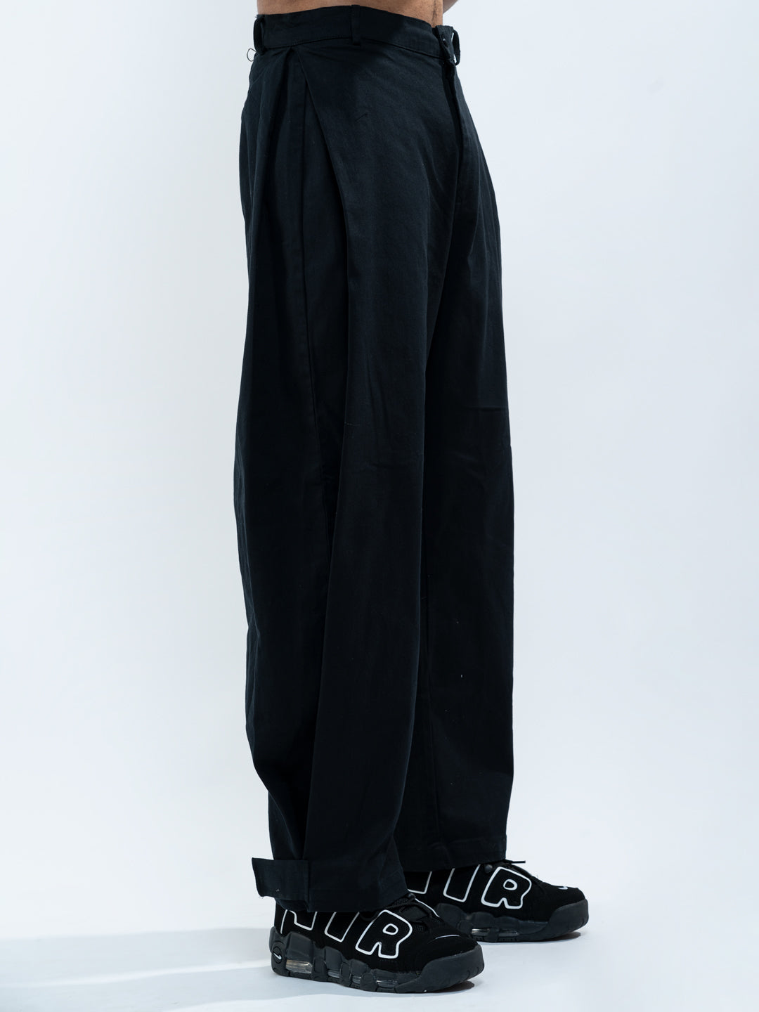 Regular Men's Black Trousers