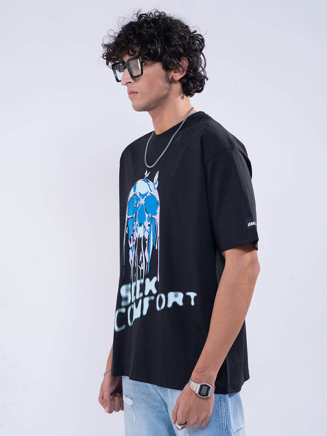 Seeking Discomfort Oversized T-Shirt in Black