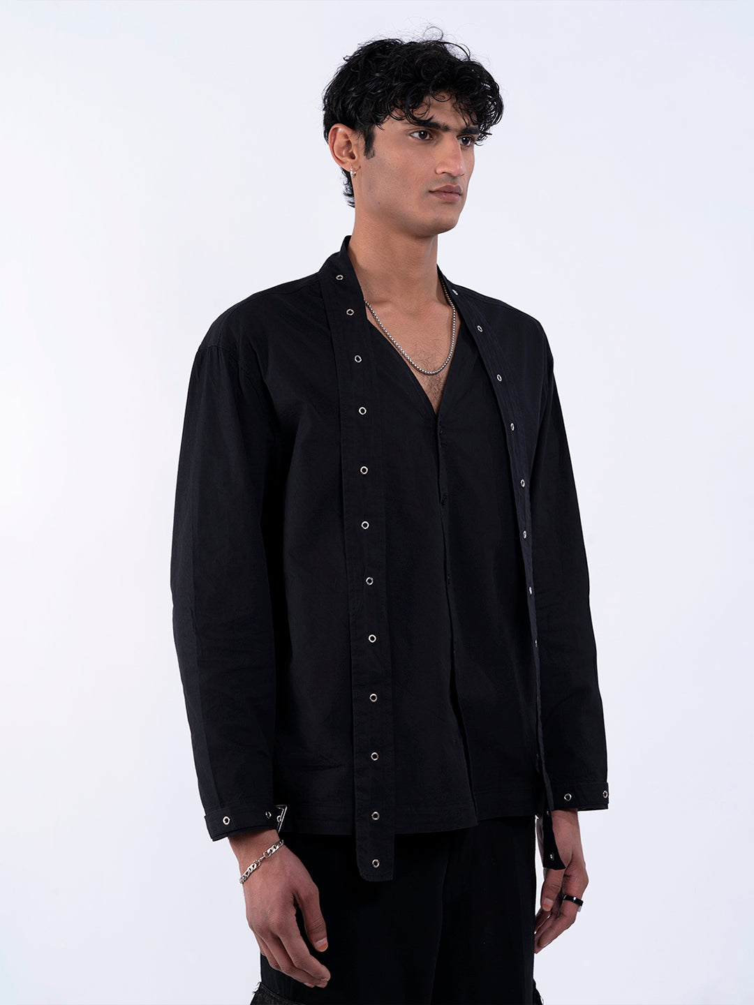 Scarf Detailed Men's Black Shirt