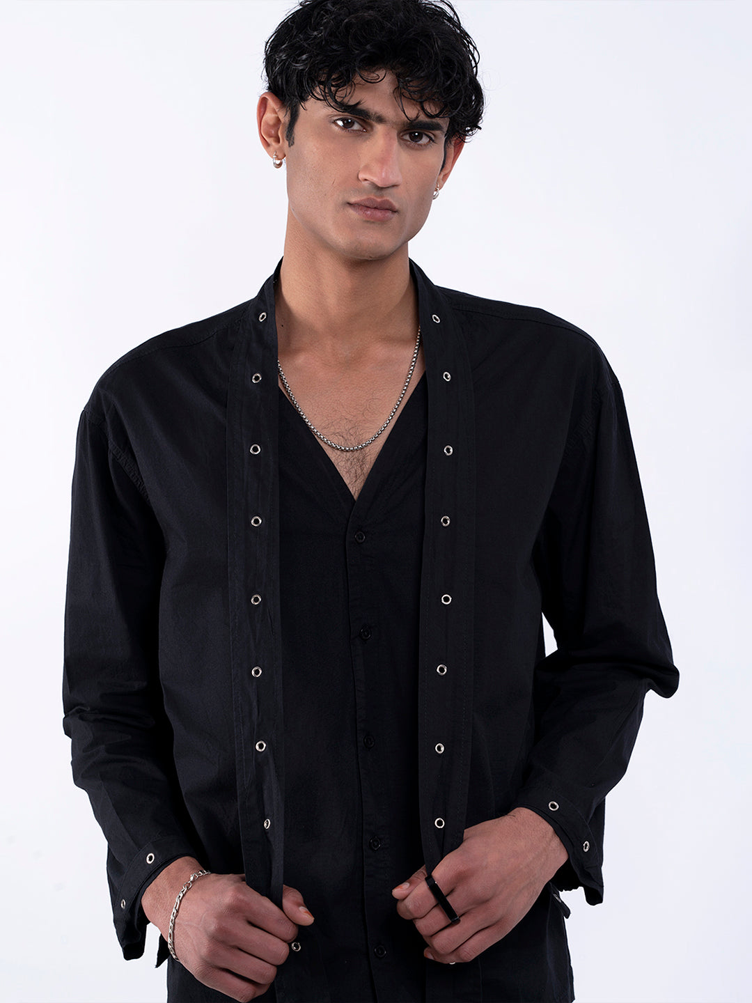 Scarf Detailed Men's Black Shirt