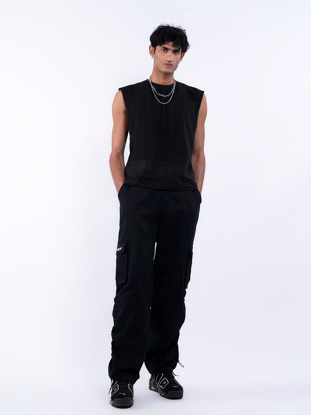 Utility Pockets Trousers in Black