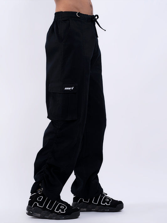 Utility Pockets Trousers in Black