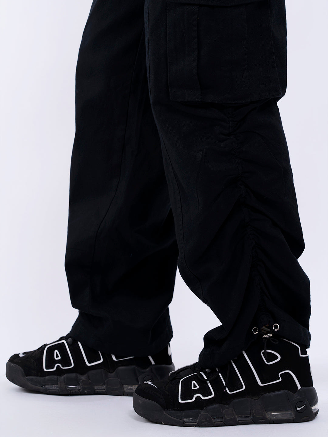 Utility Pockets Trousers in Black