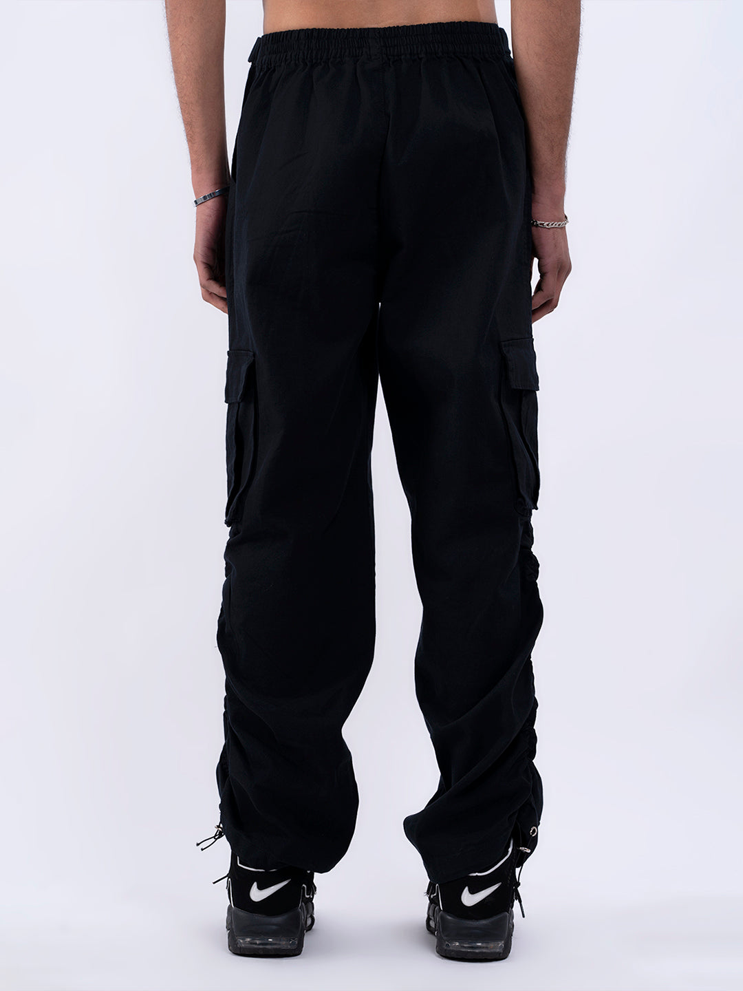 Utility Pockets Trousers in Black